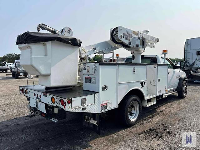 Image of Dodge Ram 5500HD equipment image 4