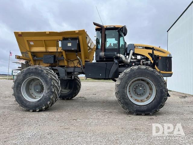 Image of RoGator RG1100 equipment image 2