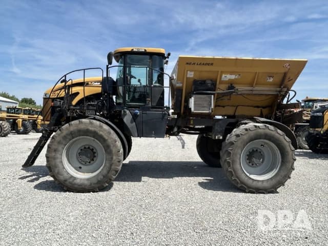 Image of RoGator RG1300 equipment image 1
