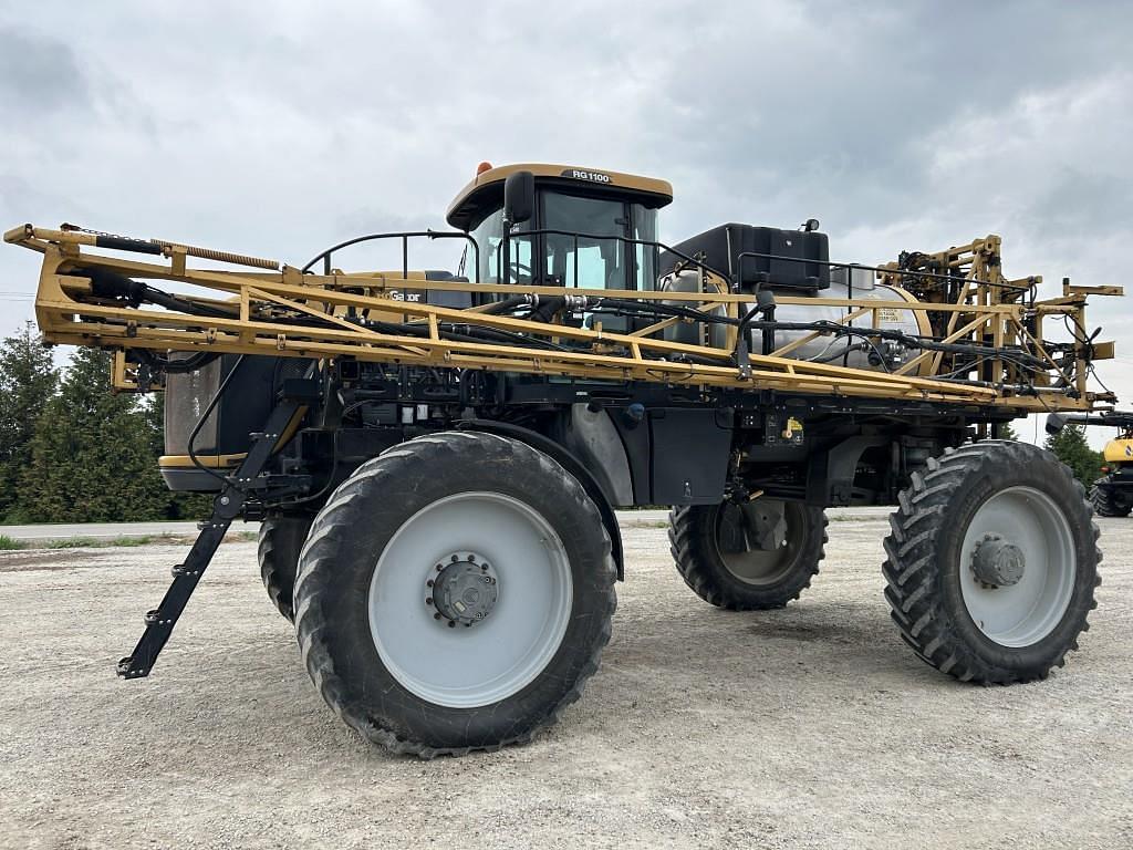 Image of RoGator RG1100 Primary image