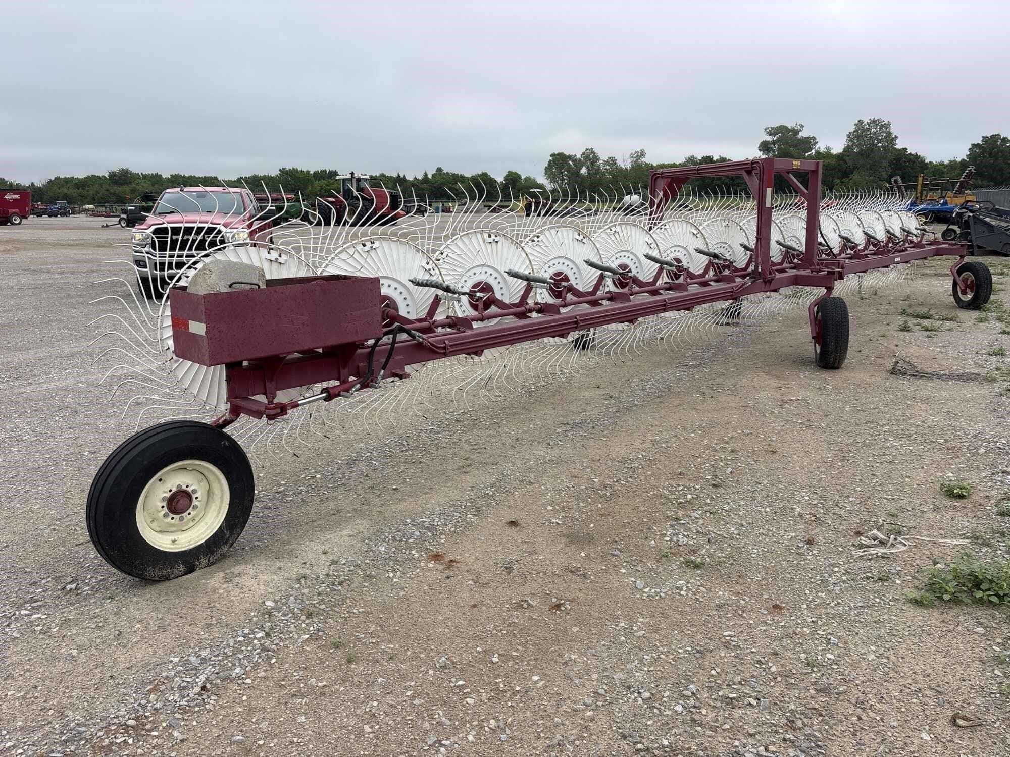 2013 Rowse Standard 14 Equipment Image0