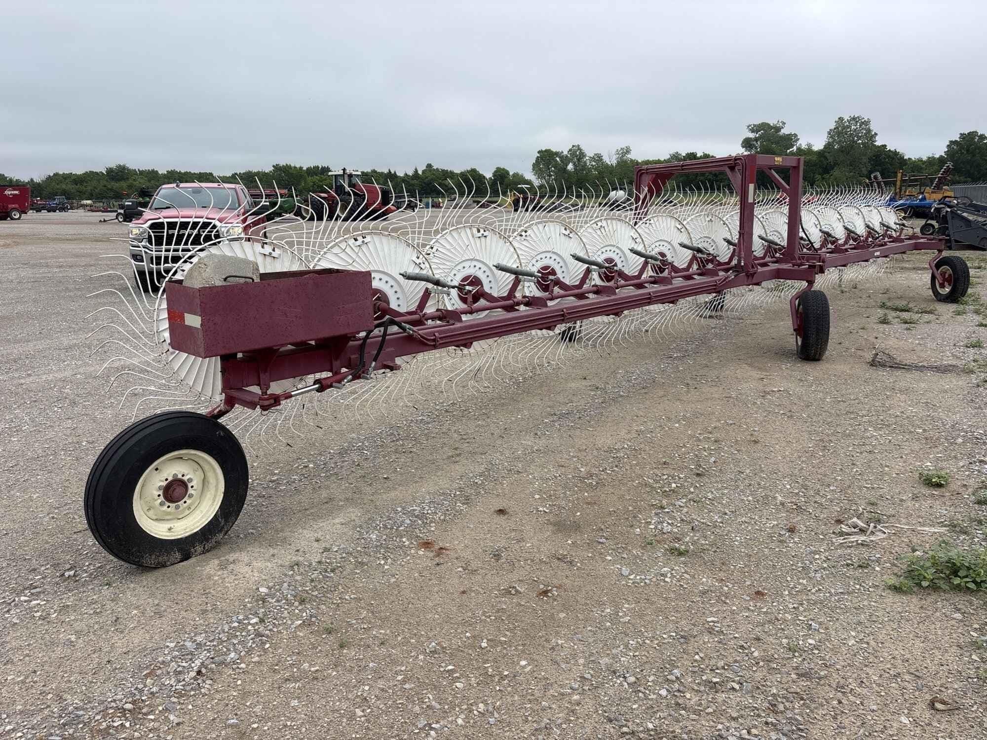 2013 Rowse Standard 14 Equipment Image0