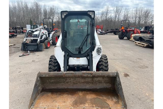 Image of Bobcat S590 equipment image 1