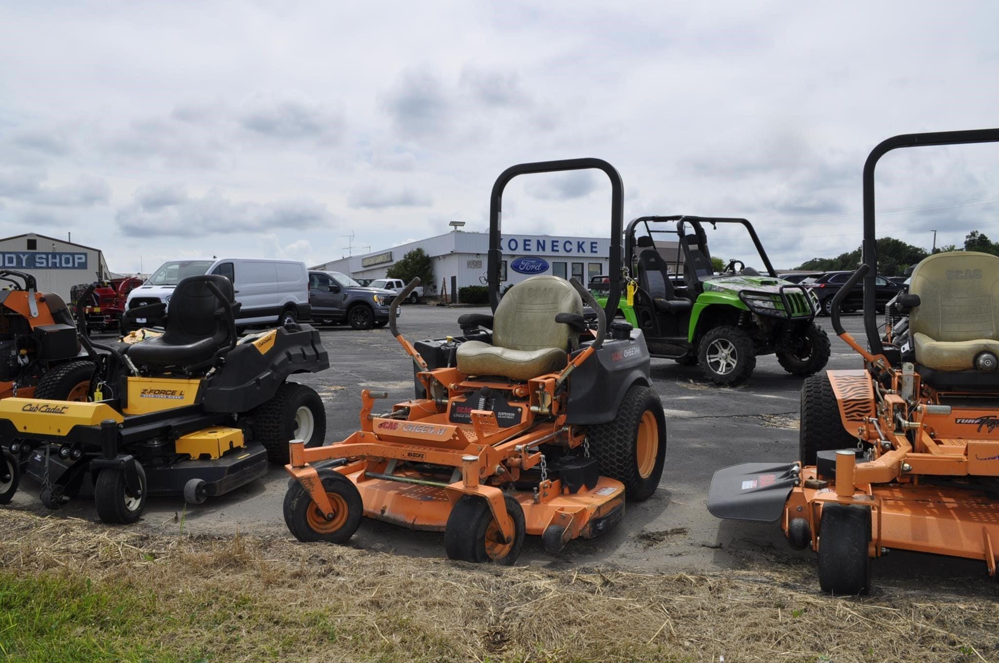 2013 Scag SCZ52V-730FX Equipment Image0