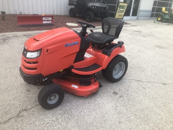 2013 Simplicity Broadmoor Equipment Image0