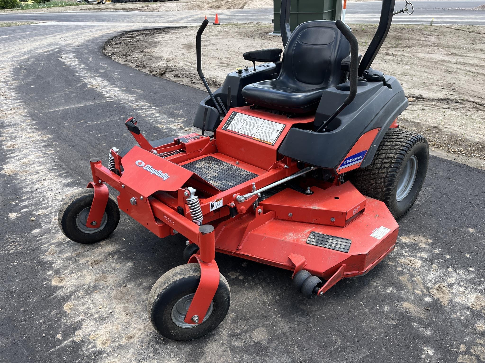 2013 Simplicity Citation XT Equipment Image0