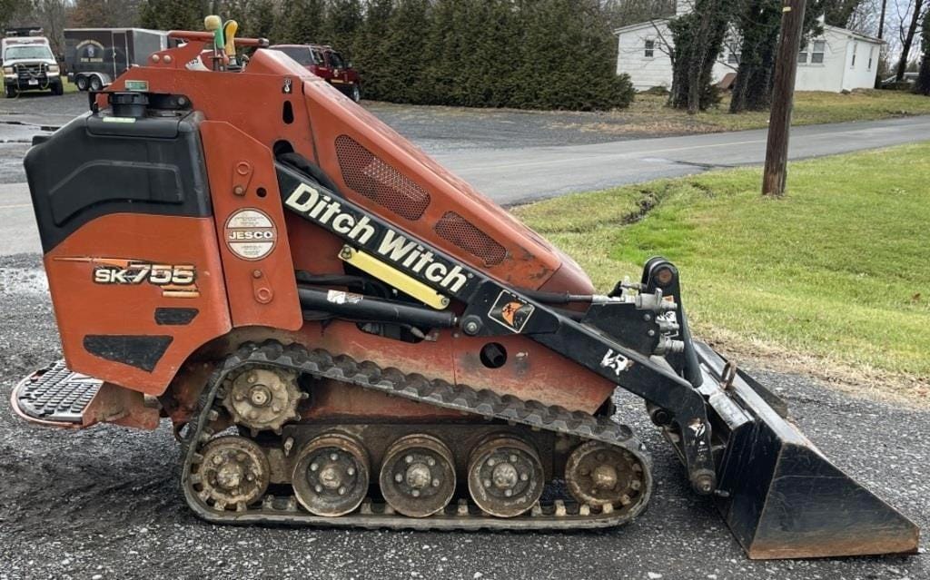 Main image Ditch Witch SK755