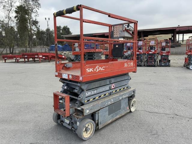 Image of Sky Jack SJIII3219 equipment image 2