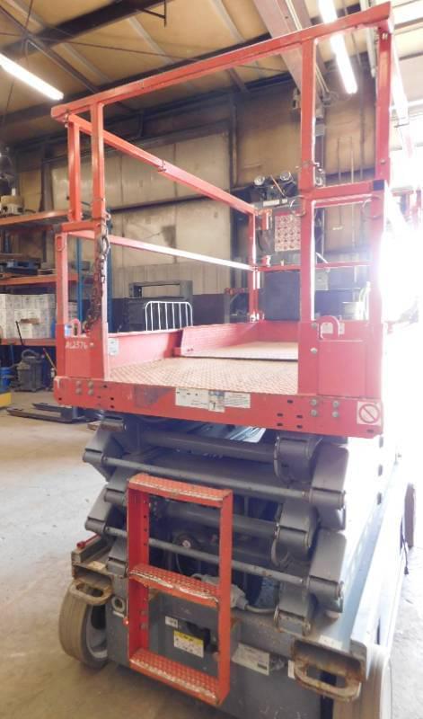 Image of Sky Jack SJ4632 equipment image 3