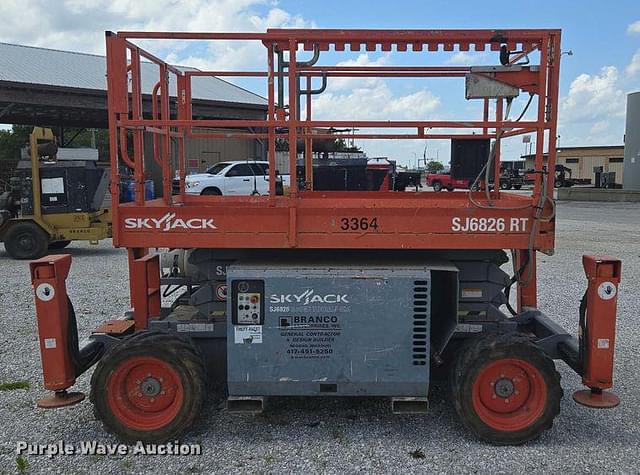 Image of Sky Jack SJ6826RT equipment image 3