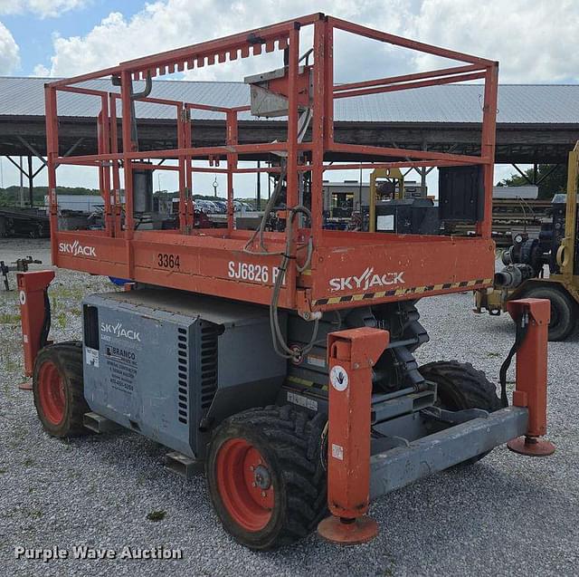 Image of Sky Jack SJ6826RT equipment image 2