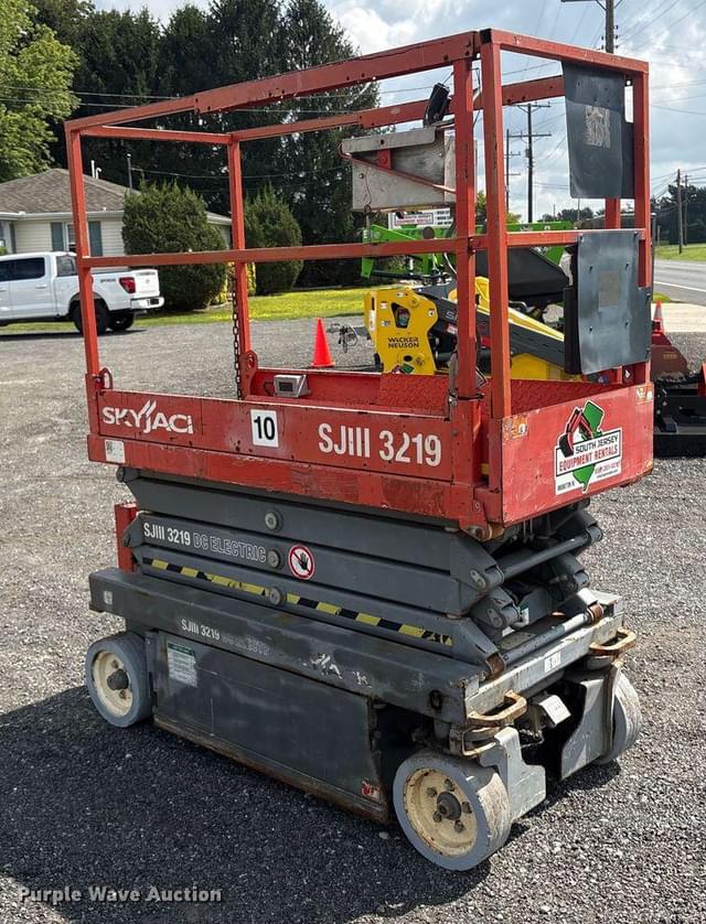 Image of Sky Jack SJIII3219 equipment image 2
