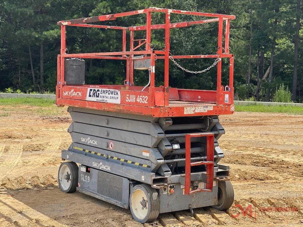 2013 Sky Jack SJIII4632 Equipment Image0