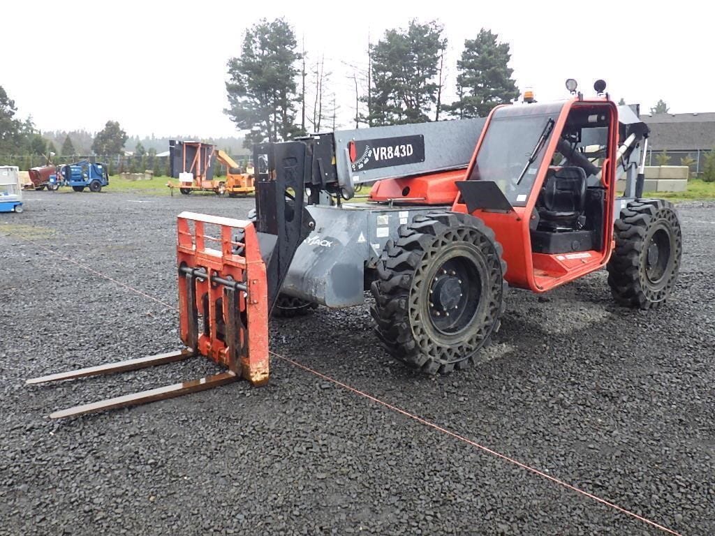 2013 Sky Jack VR-843D Equipment Image0