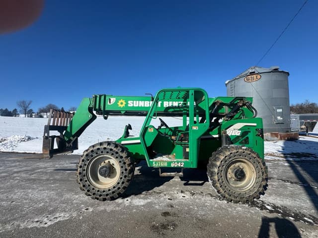 Image of Skytrak 6042 equipment image 3