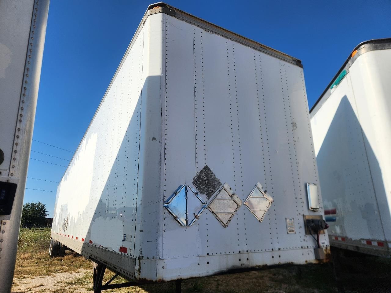 2013 Stoughton AVW-535T-S-C-AR Equipment Image0