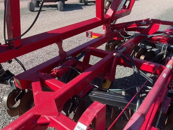 Image of Sunflower 1435-33 equipment image 4