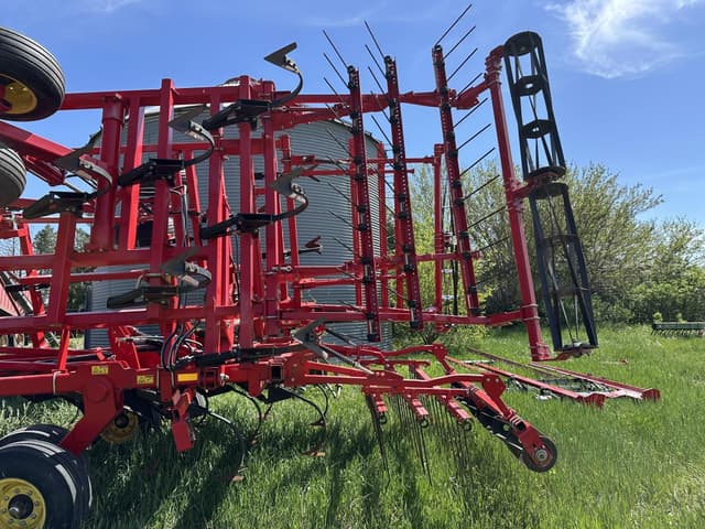 Image of Sunflower 6333-22 equipment image 1