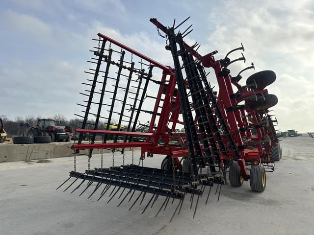 Image of Sunflower 6333 equipment image 3