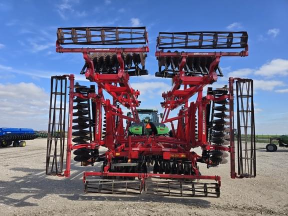 Image of Sunflower 6631-35 equipment image 3