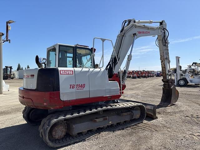 Image of Takeuchi TB1140 equipment image 2
