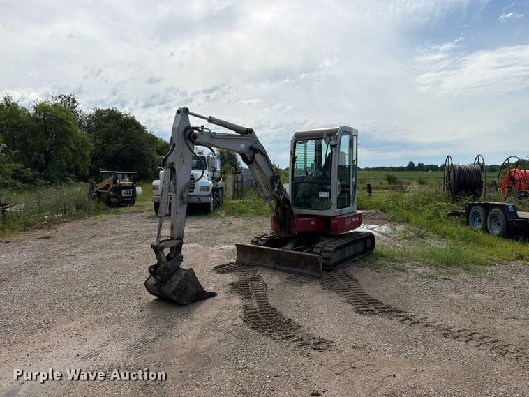 2013 Takeuchi TB138FR Equipment Image0