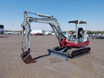 Main image Takeuchi TB250