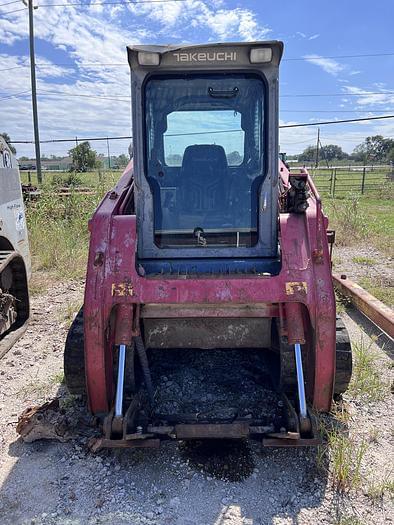 Image of Takeuchi TL12 equipment image 2