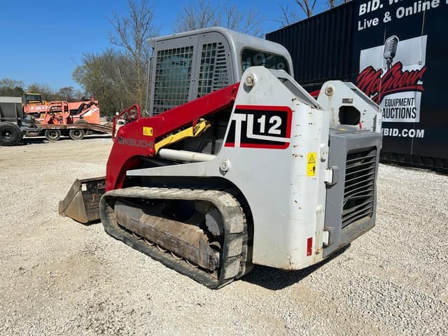 Image of Takeuchi TL12 equipment image 1
