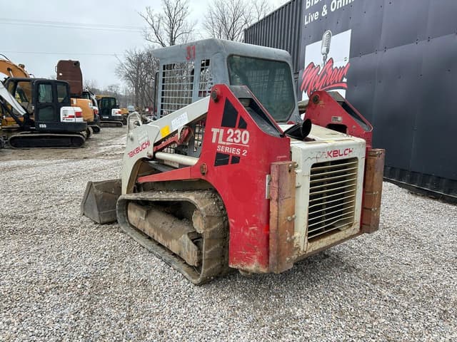 Image of Takeuchi TL230 equipment image 1