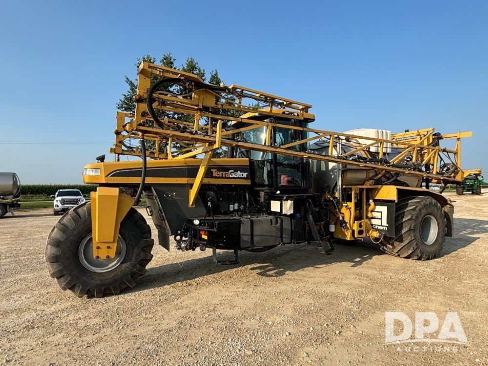 Main image Terra-Gator TG8300