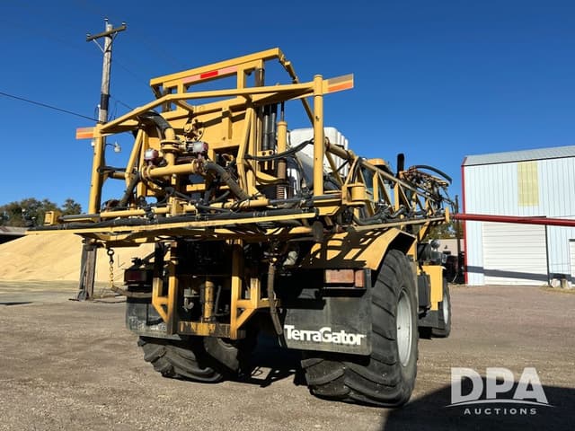 Image of Terra-Gator TG8400 equipment image 4