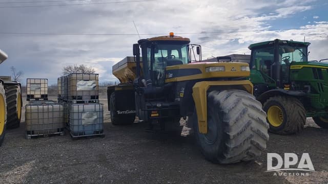 Image of Terra-Gator TG8300 equipment image 3