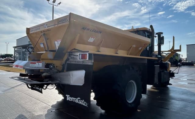 Image of Terra-Gator TG7300 equipment image 4