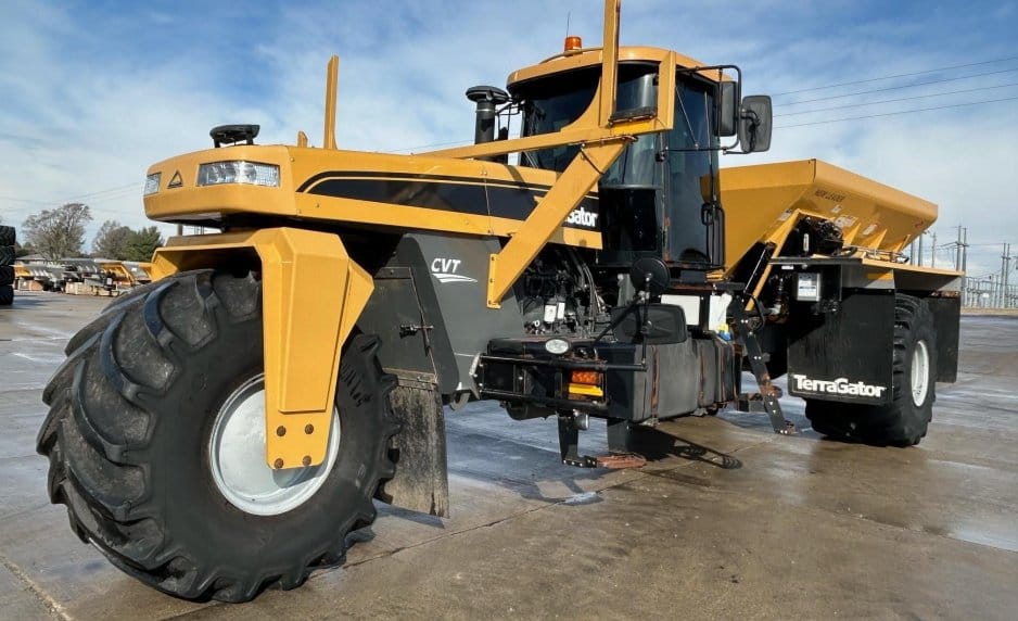 2013 Terra-Gator TG7300 Equipment Image0