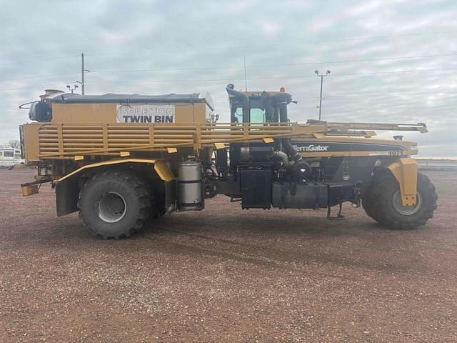 Image of Terra-Gator TG8300 equipment image 4