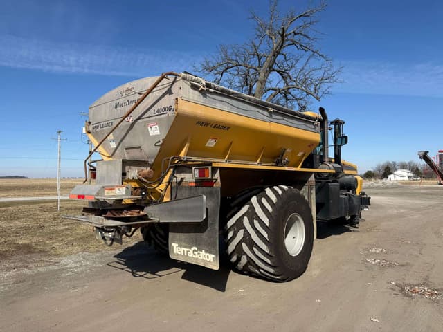 Image of Terra-Gator TG7300 equipment image 4