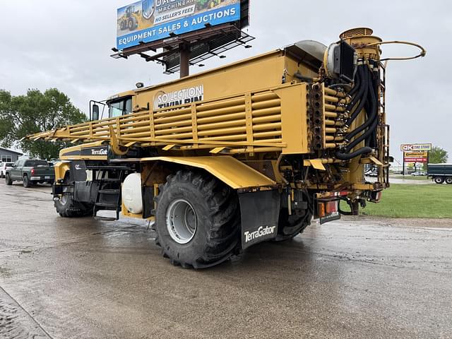 Image of Terra-Gator TG8300 equipment image 3