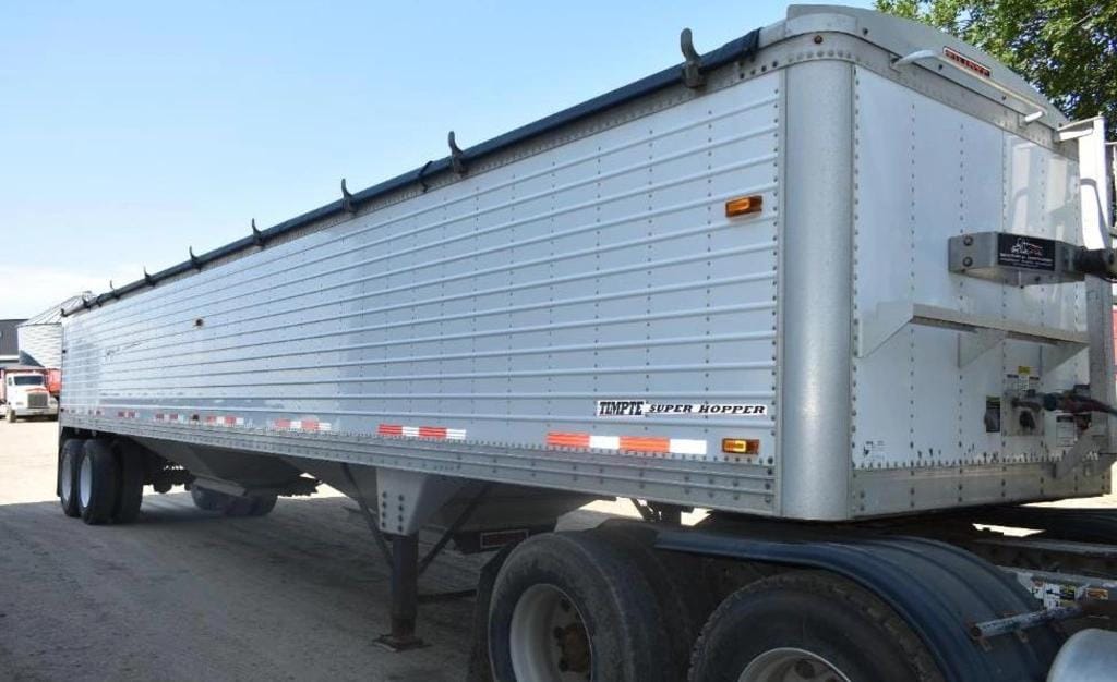 2013 Timpte Super Hopper Equipment Image0