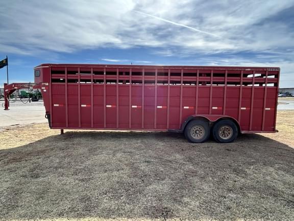 Image of Titan Undetermined equipment image 1