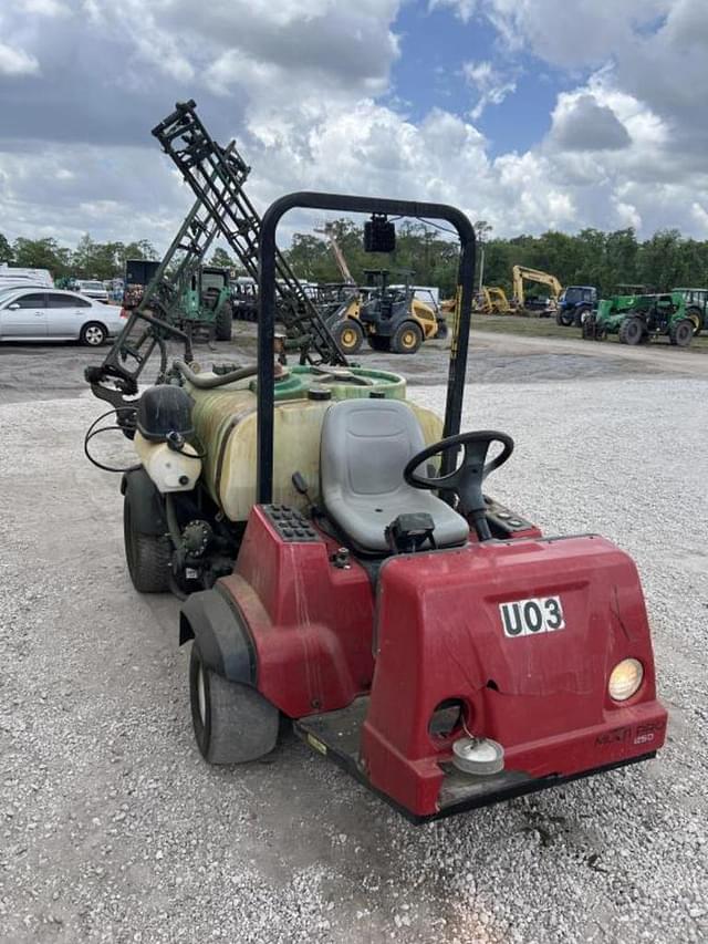 Image of Toro Multi Pro 1250 equipment image 3