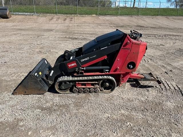 Image of Toro Dingo TX427 equipment image 1