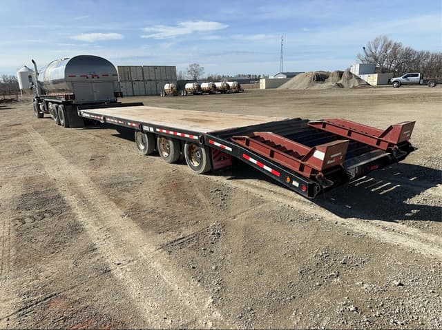 Image of Towmaster T-50 equipment image 2