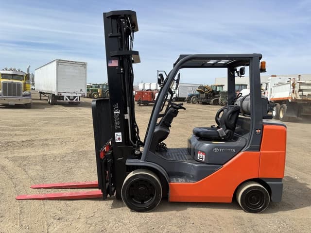 Image of Toyota 8FGCU32 equipment image 4