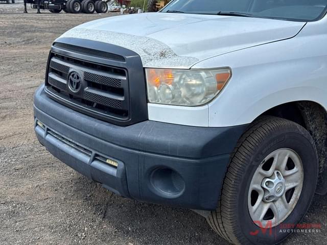 Image of Toyota Tundra equipment image 4