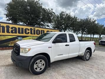 Main image Toyota Tundra