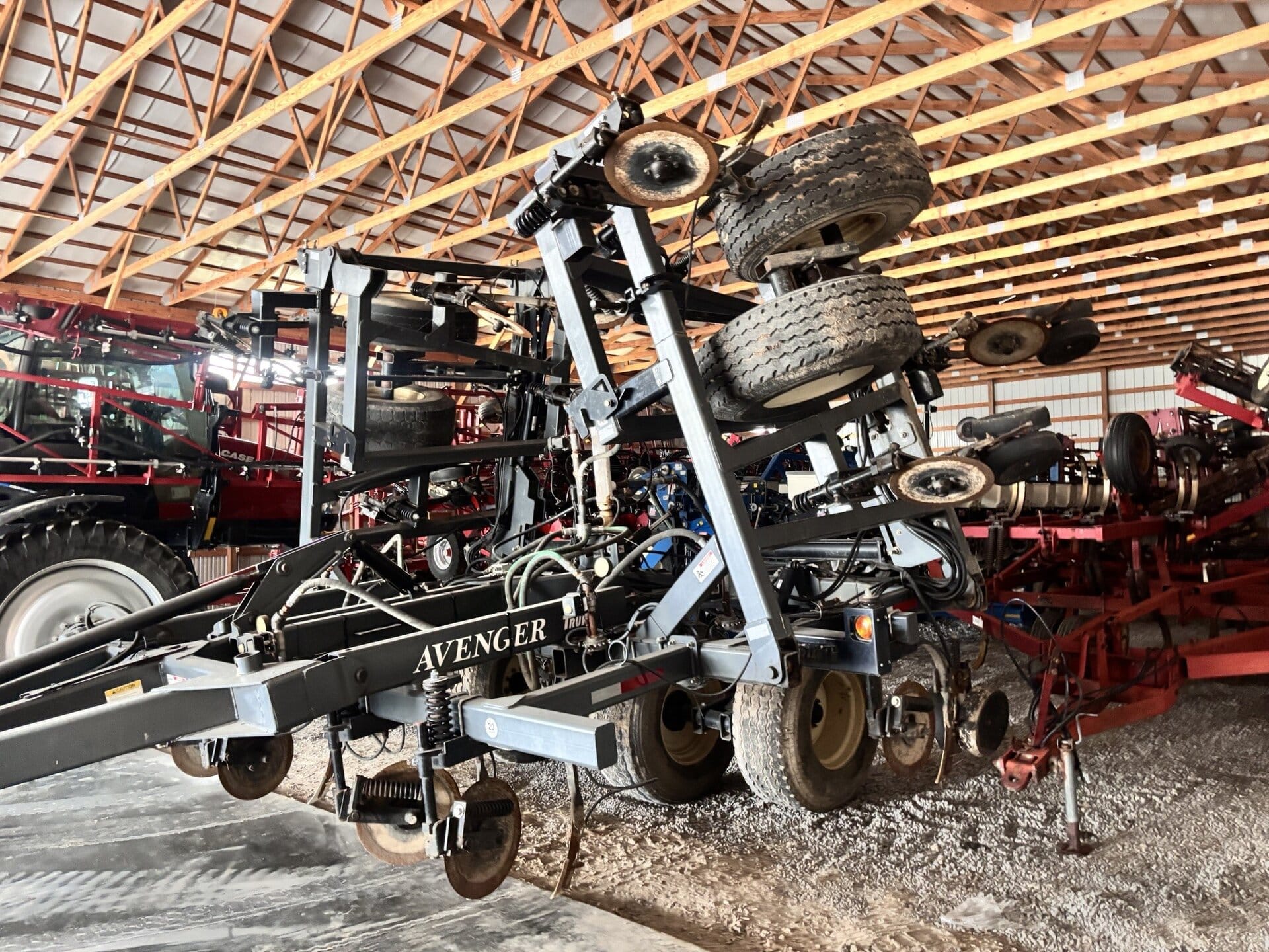 2013 TRUAG Avenger 1700 Equipment Image0