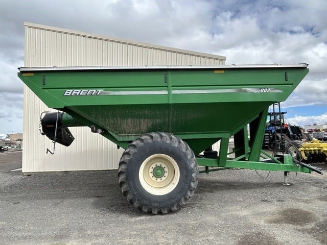 2013 Unverferth 882 Equipment Image0