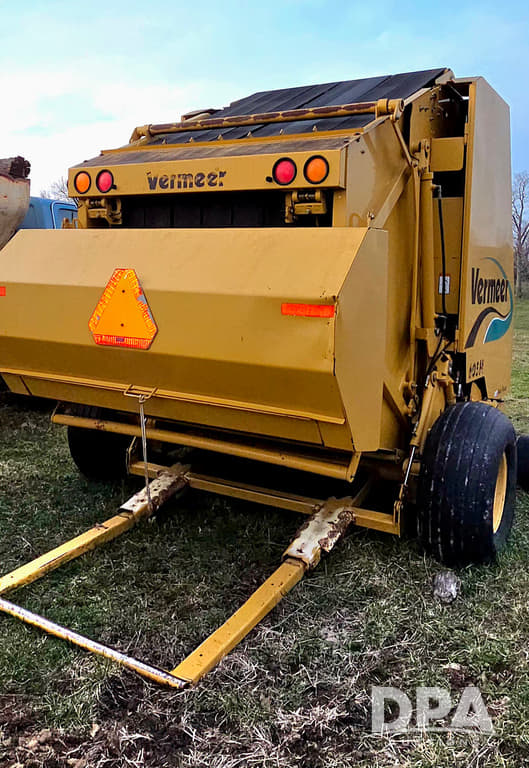 Image of Vermeer 605M equipment image 3