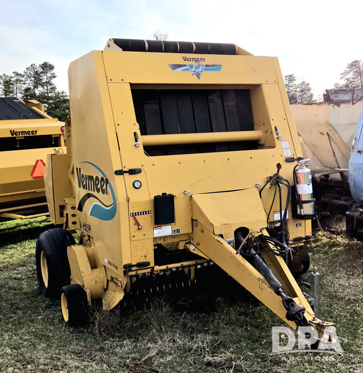 2013 Vermeer 605M Equipment Image0